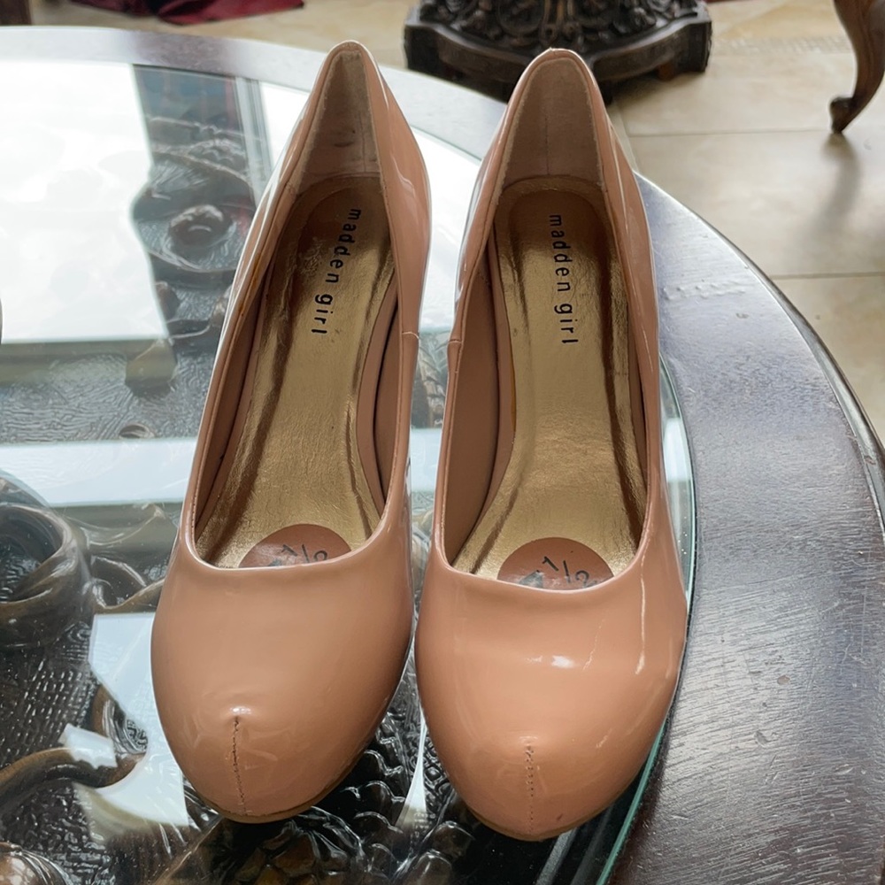 Madden girl rose nude pumps